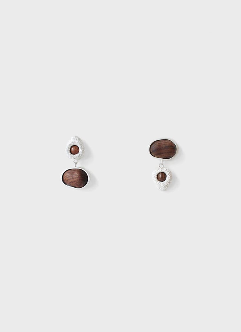Qiqi Pip Mismatch Earrings